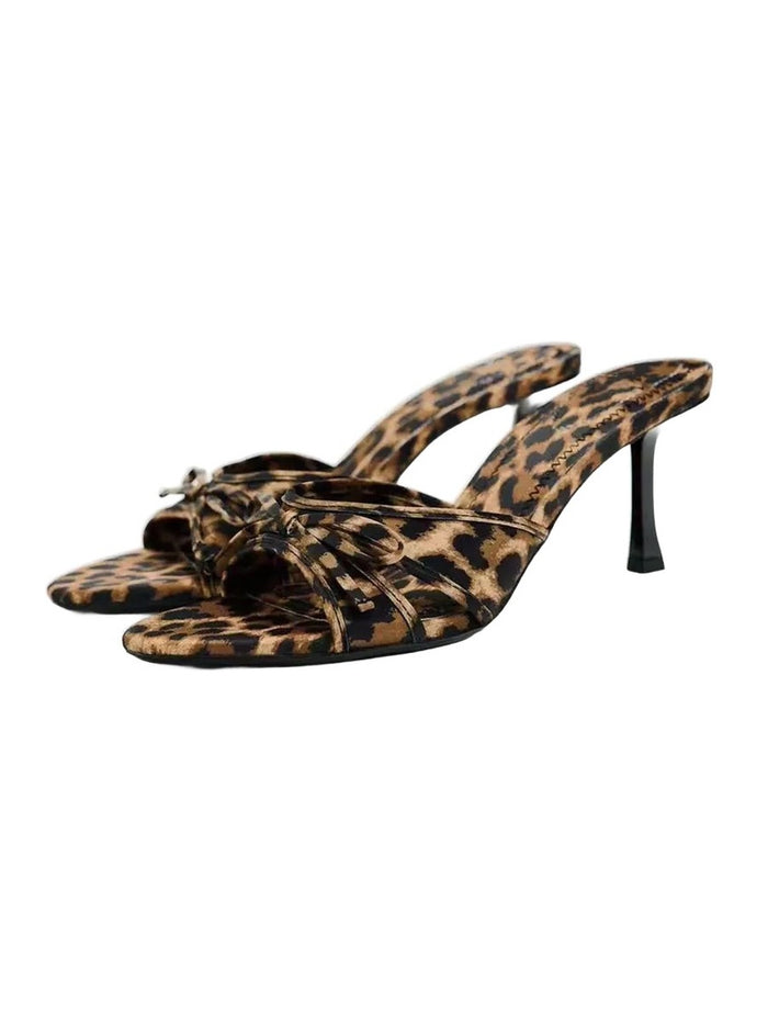 La Leoparda Leopard